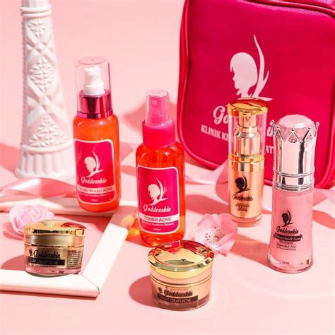 5 Harga Athena Skincare yang Bikin Dompet Gak Nangis! 5 Harga Athena Skincare yang Bikin Dompet Gak Nangis!