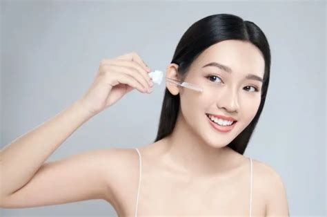 5 Kesalahan Skincare yang Bikin Wajahmu Gak Glowing and Cara Memperbaikinya 5 Kesalahan Skincare yang Bikin Wajahmu Gak Glowing and Cara Memperbaikinya