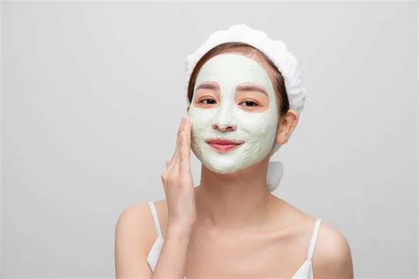 5 Langkah Mudah Facial di Rumah: Glowing Tanpa Ribet! 5 Langkah Mudah Facial di Rumah: Glowing Tanpa Ribet!