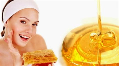 7 Cara Alami Merawat Kulit Wajah yang Bisa Kamu Coba Dirumah 7 Cara Alami Merawat Kulit Wajah yang Bisa Kamu Coba Dirumah
