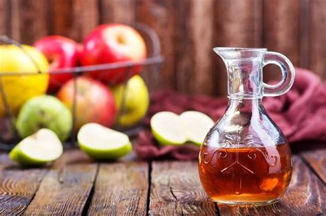 7 Cara Alami Merawat Kulit Wajah yang Bisa Kamu Coba Dirumah 7 Cara Alami Merawat Kulit Wajah yang Bisa Kamu Coba Dirumah