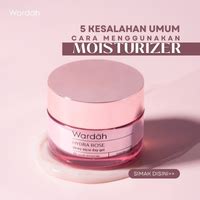 7 Moisturizer Terbaik untuk Menghidrasi Kulit Kering dan Berminyak yang Wajib Kamu Coba Sekarang! 7 Moisturizer Terbaik untuk Menghidrasi Kulit Kering dan Berminyak yang Wajib Kamu Coba Sekarang!