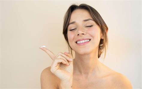 7 Rahasia Kulit Glowing Alami Tanpa Ribet