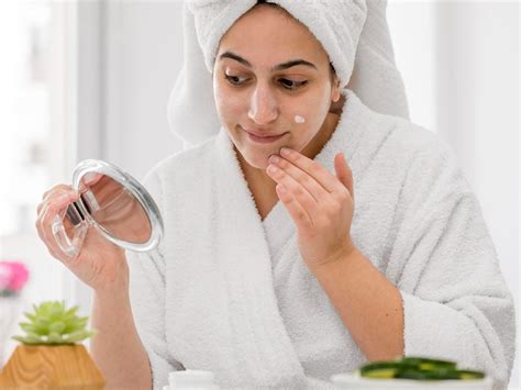 7 Rahasia Kulit Glowing Setelah Dermapen: Wajib Coba5! 7 Rahasia Kulit Glowing Setelah Dermapen: Wajib Coba5!