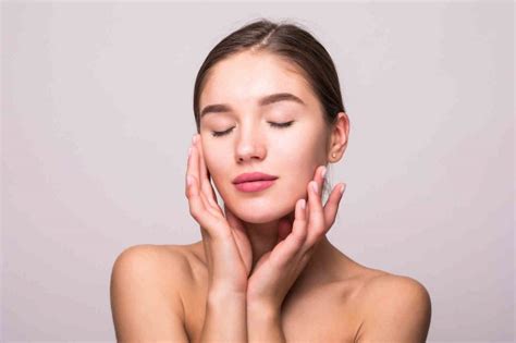 5 Cara Facial di Rumah dengan Bahan Alami untuk Mendapatkan Kulit Mulus dalam 7 Hari! 5 Cara Facial di Rumah dengan Bahan Alami untuk Mendapatkan Kulit Mulus dalam 7 Hari!