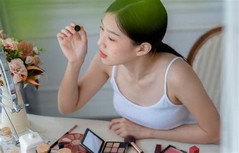 5 Cara Facial di Rumah dengan Bahan Alami untuk Mendapatkan Kulit Mulus dalam 7 Hari! 5 Cara Facial di Rumah dengan Bahan Alami untuk Mendapatkan Kulit Mulus dalam 7 Hari!