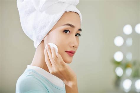 5 Tips Perawatan Wajah di Bening's Clinic yang Bisa Menghilangkan Jerawat dalam 7 Hari! 5 Tips Perawatan Wajah di Bening's Clinic yang Bisa Menghilangkan Jerawat dalam 7 Hari!