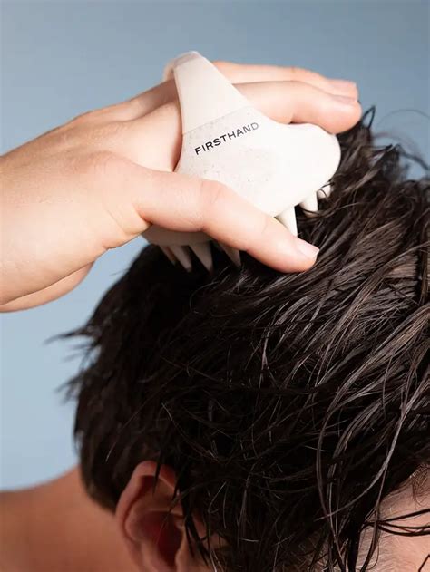 5 Treatment Kulit Kepala TERBAIK untuk Rambut Lebih Sehat and Tebal! 5 Treatment Kulit Kepala TERBAIK untuk Rambut Lebih Sehat and Tebal!