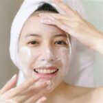 7 Cara Efektif untuk Merawat Kulit Kombinasi dalam 10 Menit Sehari!