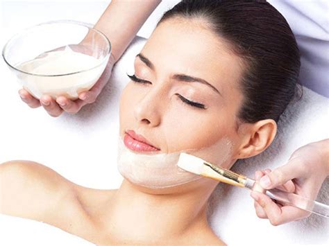 7 Cara Efektif untuk Merawat Kulit Kombinasi dalam 10 Menit Sehari! 7 Cara Efektif untuk Merawat Kulit Kombinasi dalam 10 Menit Sehari!