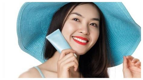 7 Cara Merawat Kulit Wajah Remaja yang Wajib Dicoba Agar Selalu Glowing dan Sehat! 7 Cara Merawat Kulit Wajah Remaja yang Wajib Dicoba Agar Selalu Glowing dan Sehat!