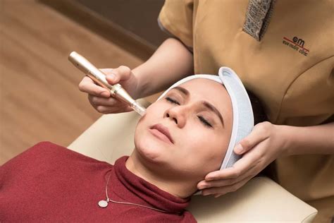 7 Rahasia Dermapen untuk Kulit Glowing Bebas Masalah 7 Rahasia Dermapen untuk Kulit Glowing Bebas Masalah