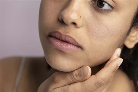 7 Rahasia Glowing Skin: Cara Merawat Wajah yang BENAR 7 Rahasia Glowing Skin: Cara Merawat Wajah yang BENAR