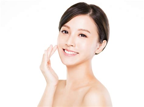 7 Rahasia Kulit Awet Muda: Ritual Wajah Anti-Aging yang Terbukti! 7 Rahasia Kulit Awet Muda: Ritual Wajah Anti-Aging yang Terbukti!