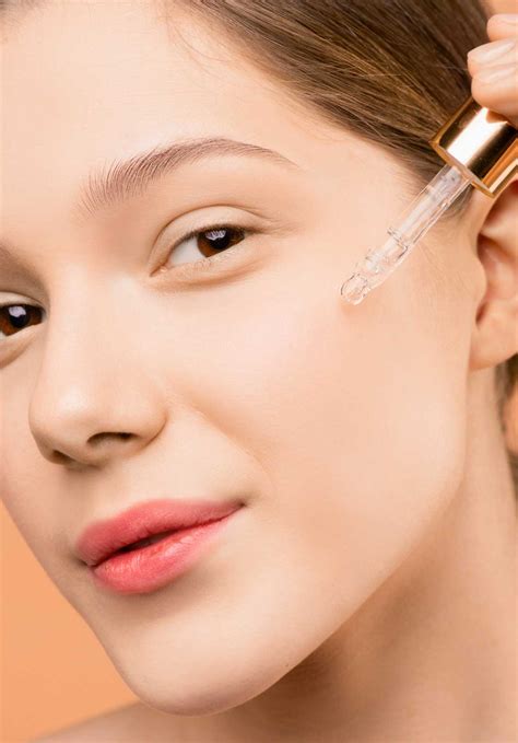 7 Rahasia Kulit Glowing ala Korea: Bikin Iri Se-Instagram! 7 Rahasia Kulit Glowing ala Korea: Bikin Iri Se-Instagram!
