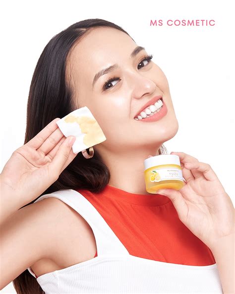 7 Rahasia Kulit Glowing ala Korea: Bikin Iri Se-Instagram! 7 Rahasia Kulit Glowing ala Korea: Bikin Iri Se-Instagram!