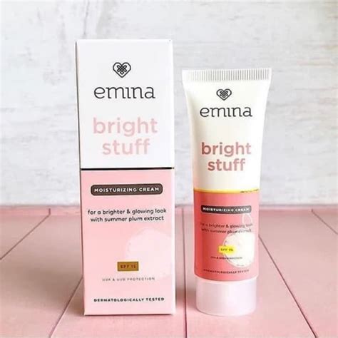 5 Skincare BPOM Harga 10 Ribuan Bikin Wajah Cantik Berkilau! 5 Skincare BPOM Harga 10 Ribuan Bikin Wajah Cantik Berkilau!