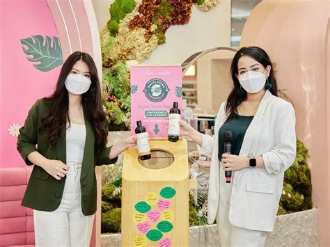 7 Kebiasaan Buang Sampah Skincare Sociolla yang Bikin Kamu Nyesel Seumur Hidup! 7 Kebiasaan Buang Sampah Skincare Sociolla yang Bikin Kamu Nyesel Seumur Hidup!