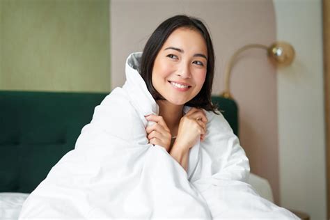 7 Langkah Rahasia Wajah Glowing Saat Bangun Tidur: Ritual Wajib Remaja Kekinian! 7 Langkah Rahasia Wajah Glowing Saat Bangun Tidur: Ritual Wajib Remaja Kekinian!