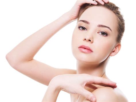 7 Rahasia Kulit Kering Jadi Glowing Alami: Panduan Lengkap! 7 Rahasia Kulit Kering Jadi Glowing Alami: Panduan Lengkap!