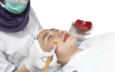 7 Treatment Penirus Wajah Paling Ampuh untuk Hasil Maksimal dalam Waktu Singkat! 7 Treatment Penirus Wajah Paling Ampuh untuk Hasil Maksimal dalam Waktu Singkat!